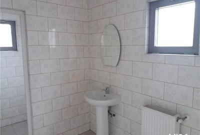Spațiu comercial, de 200 mp, în Narcisa - 6
