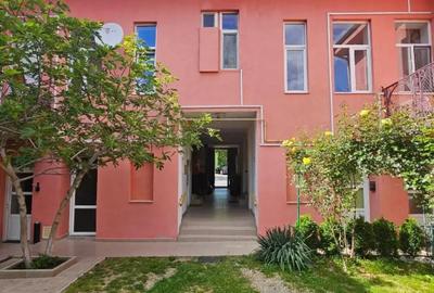 Apartament cu 3 camere decomandat în Spitalul Județean - 14