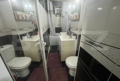 Apartament de vanzare, cu 3 camere, 50,67 mp, zona M11 - 8