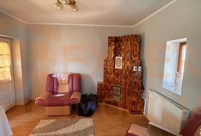 Casa in centrul Cobadinului - 7