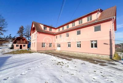 Hotel/Pensiune, de 320 mp, în Arpașu de Sus - 16