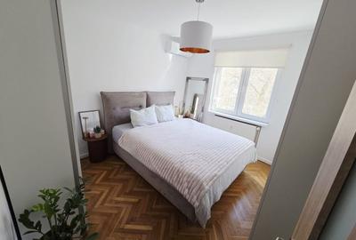 Apartament cu 3 camere decomandat în Circumvalațiunii - 7