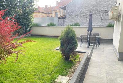 Spațiu comercial, de 78 mp, în Central - 10