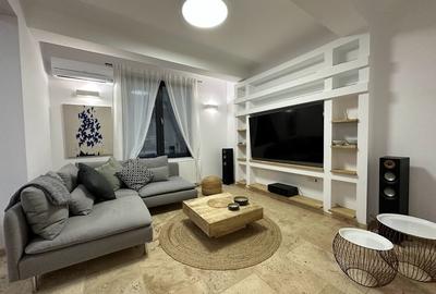 Apartament cu 3 camere în Calea Victoriei