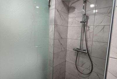 Apartament cu 2 camere decomandat în Tractorul - 1