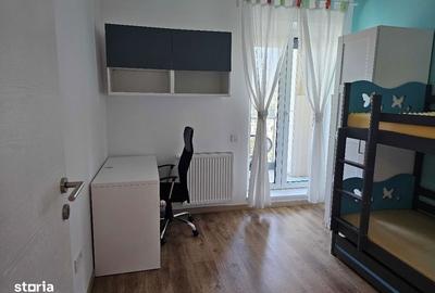 Apartament cu 3 camere decomandat, mobilat în Militari