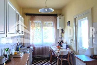 Apartament cu 4 camere decomandat, mobilat în Central - 7