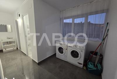 Casă cu 9 camere cu Canalizare în Central - 4