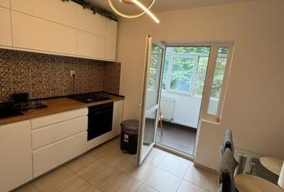 Apartament cu 3 camere decomandat în Nicolina - 5