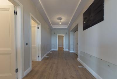 Penthouse cu 5 camere decomandat în Herăstrău - 13