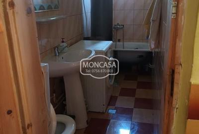 Casă cu 3 camere cu Teren 1335 Mp în Central - 8