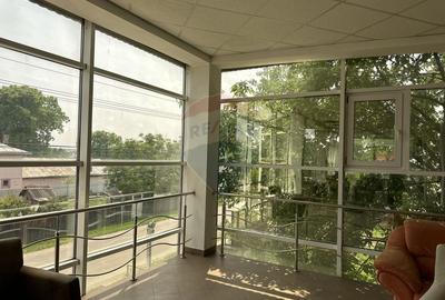 Spatiu comercial de 270mp de inchiriat