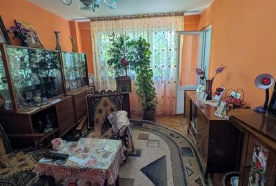 Apartament cu 3 camere decomandat în Calea București - 4