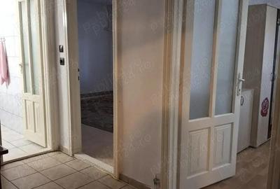 Apartament cu 3 camere decomandat în Timocului-Șaguna - 2