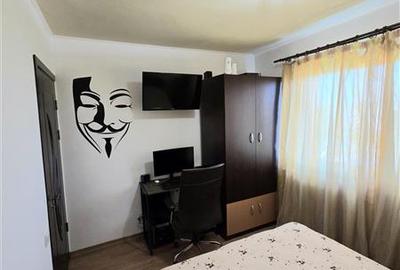 Apartament cu 3 camere semidecomandat, mobilat în Inel II - 14