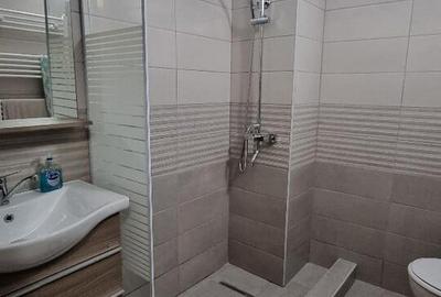 Apartament cu 2 camere decomandat în Central - 2