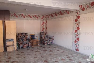 Spatiu Birou/comercial 50 mp central Piatra Neamt - 2