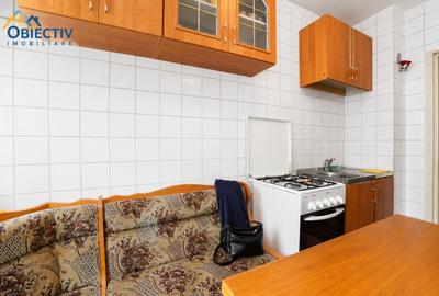 Apartament cu 3 camere semidecomandat, mobilat în Dărmănești - 4