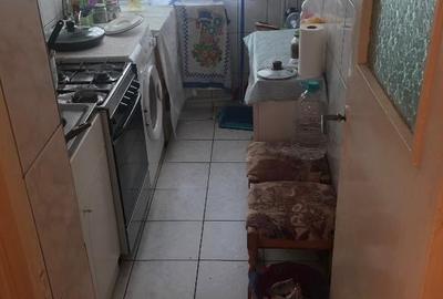 Apartament cu 3 camere semidecomandat în Groapa - 7