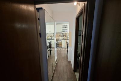 Apartament cu 3 camere semidecomandat, mobilat în Astra - 2