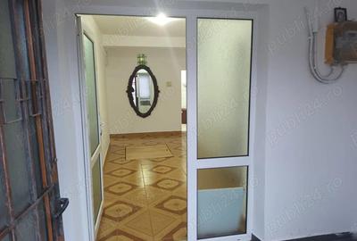 Inchiriez casa cu 3 camere - 1