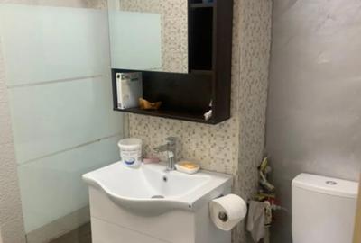 Garsonieră, mobilată în Rovine