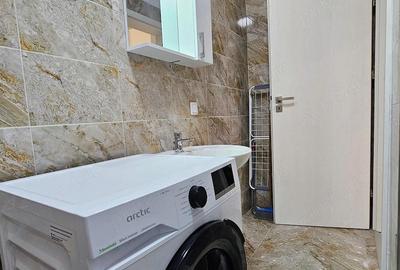 Apartament cu 2 camere decomandat în Turnișor - 1