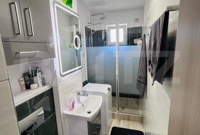 Apartament de vanzare, cu 2 camere, 42 mp, zona 14 Mai - 9