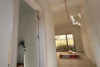 Casă cu 3 camere cu Canalizare în Central - 10