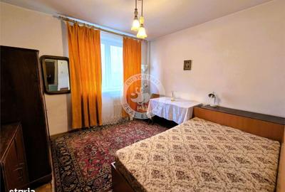 Apartament cu 3 camere decomandat, mobilat în Titan - 2