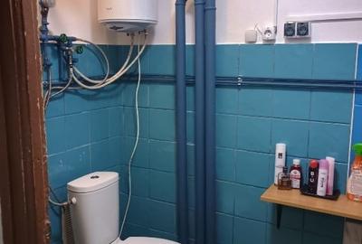 Apartament cu 2 camere nedecomandat în Tractorul - 8