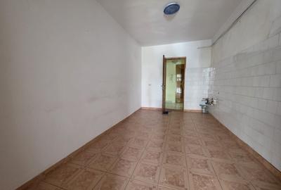 Spațiu comercial, de 60 mp, în E3 - 4