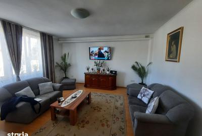 Casă cu 5 camere cu Teren 675 Mp în Burdea - 11