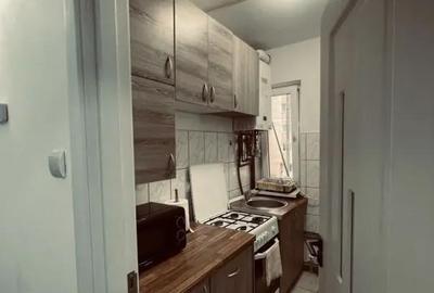 Apartament cu 3 camere semidecomandat în Hipodrom 2 - 5