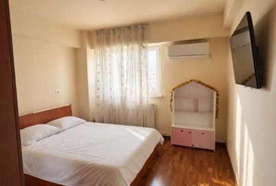 Apartament cu 4 camere decomandat în Central - 1