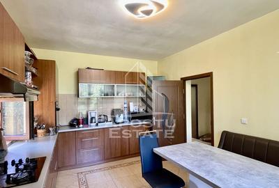 Casa individuala cu garaj Ronat Casa individuala cu garaj Ronat - 1