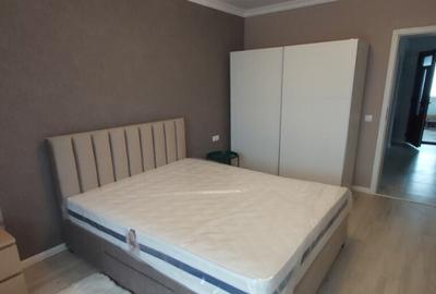 ALBERT - apt. 3 cam. la casa 88 mp ,parter, mobilat utilat - - 2