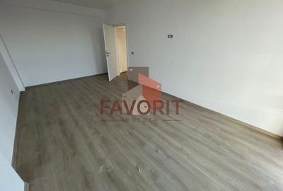 Zona Aradului. Terasa 42 mp. Dormitor matrimonial cu dressing. Comision 0%. - 10