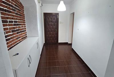 Spatiu pretabil birouri zona Ultracentrala / loc de parcare !! - 4