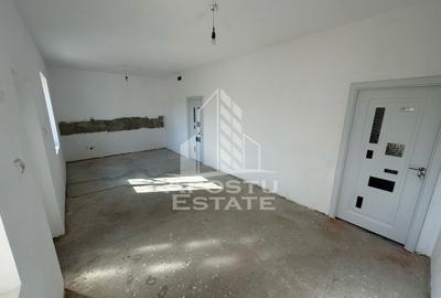 Casa individuala 3 camere, renovata, teren 305mp, situata in Ronat! - 6