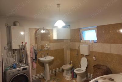 Casă în Săcueni - 10