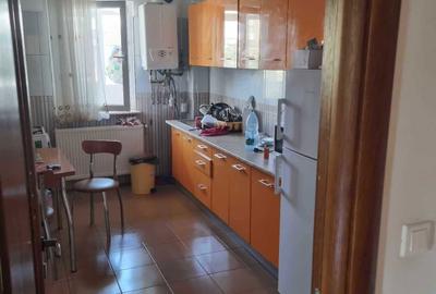 Apartament cu 2 camere decomandat în Tudor Vladimirescu - 2