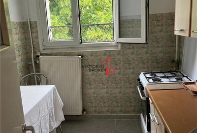 Titan Policlinica Apartament 4 camere