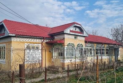 Casă cu 4 camere în Mărunței - 4