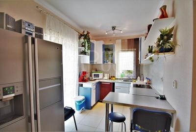 Casă individuală cu 5 camere cu Canalizare în Între Lacuri - 8