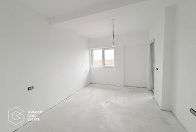 Apartament cu 3 camere decomandat în Lipovei