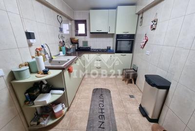 Vanzare Casa-vila 7 camere si teren 1250mp in Puchenii Mosneni-Prahova - 6