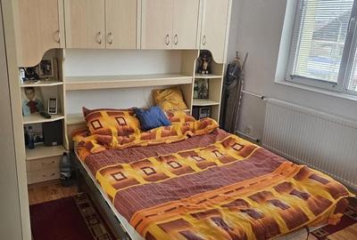Apartament cu 2 camere decomandat în Central - 1