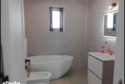 Casă cu 3 camere cu Teren 100 Mp în Hemeiuș - 2