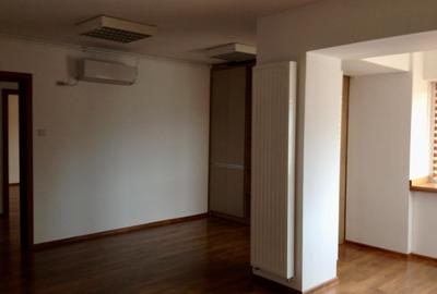 Birou, de 62 mp, în Centrul Civic - 10